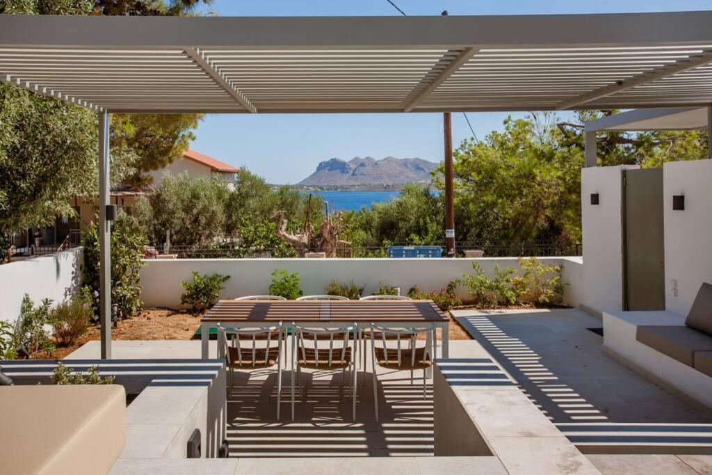 Chania Living Stories Villa With Piano Chrissi Akti Chania Exterior foto