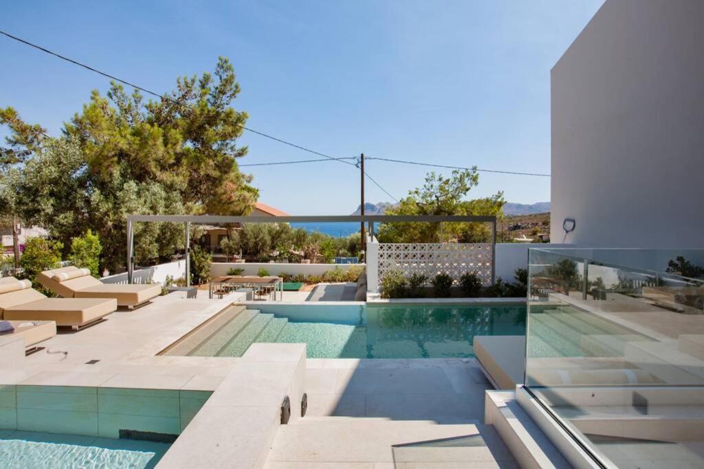 Chania Living Stories Villa With Piano Chrissi Akti Chania Exterior foto