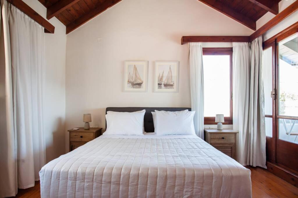 Chania Living Stories Villa With Piano Chrissi Akti Chania Exterior foto