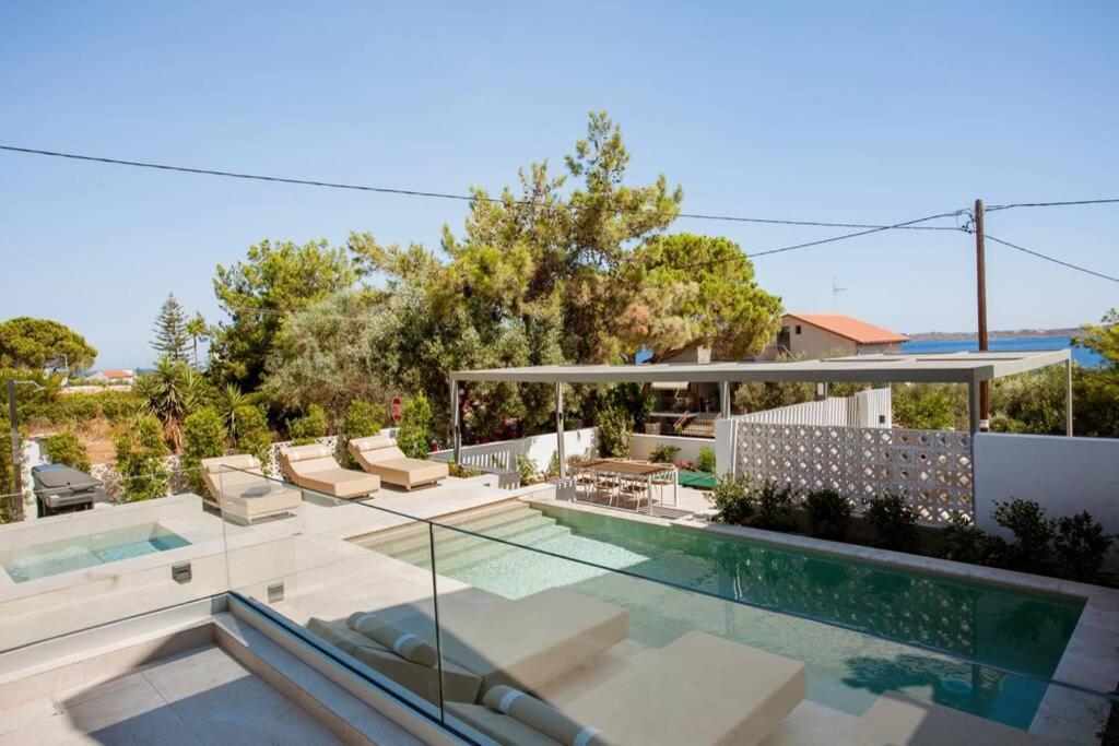 Chania Living Stories Villa With Piano Chrissi Akti Chania Exterior foto