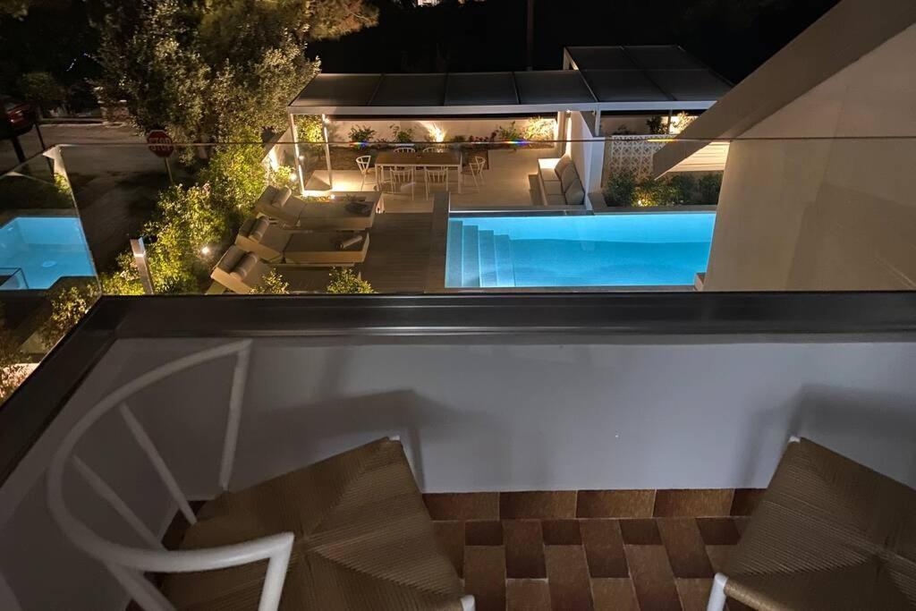 Chania Living Stories Villa With Piano Chrissi Akti Chania Exterior foto